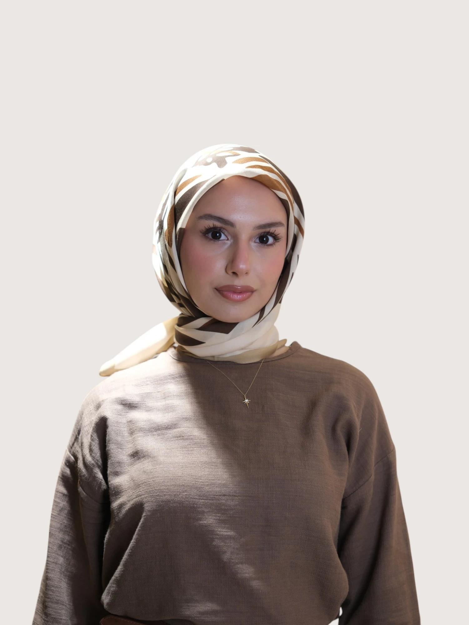 Sisley Elisa Eşarp 02