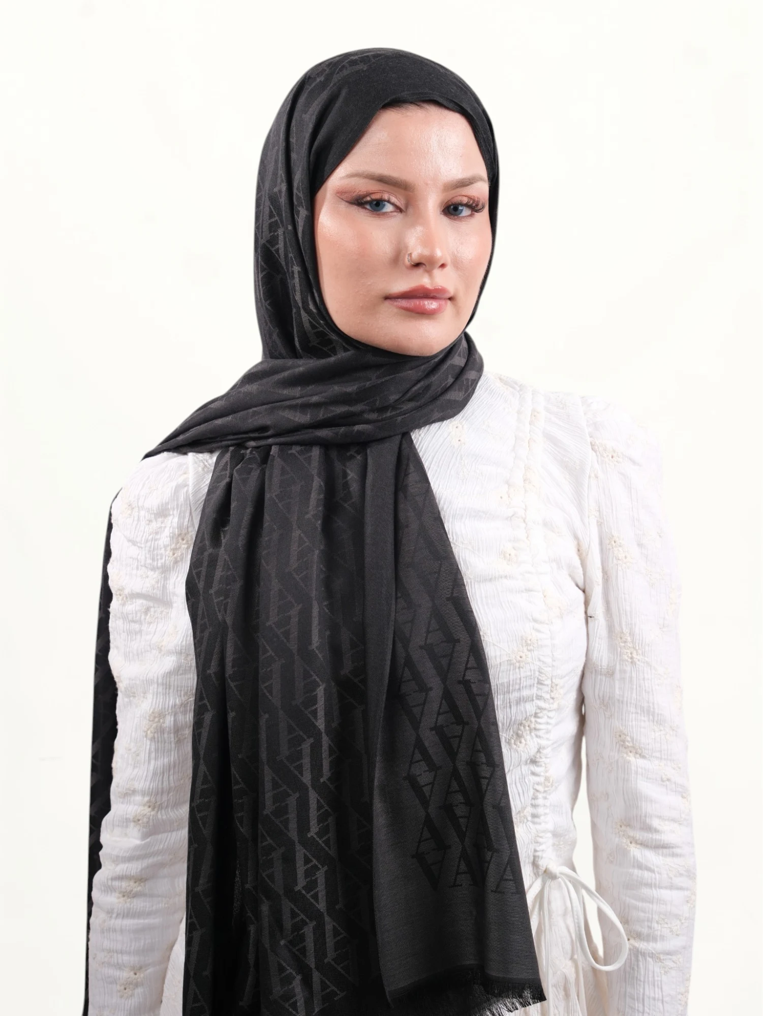 Armine Edition Şal Siyah