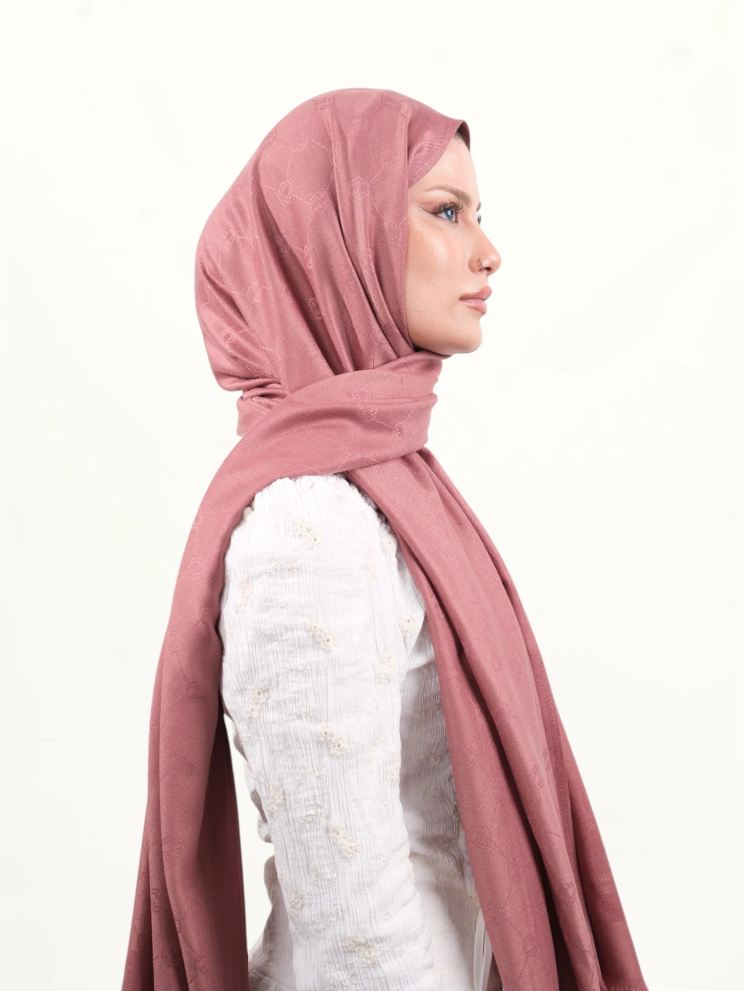 Armine Viskon Şal Gül