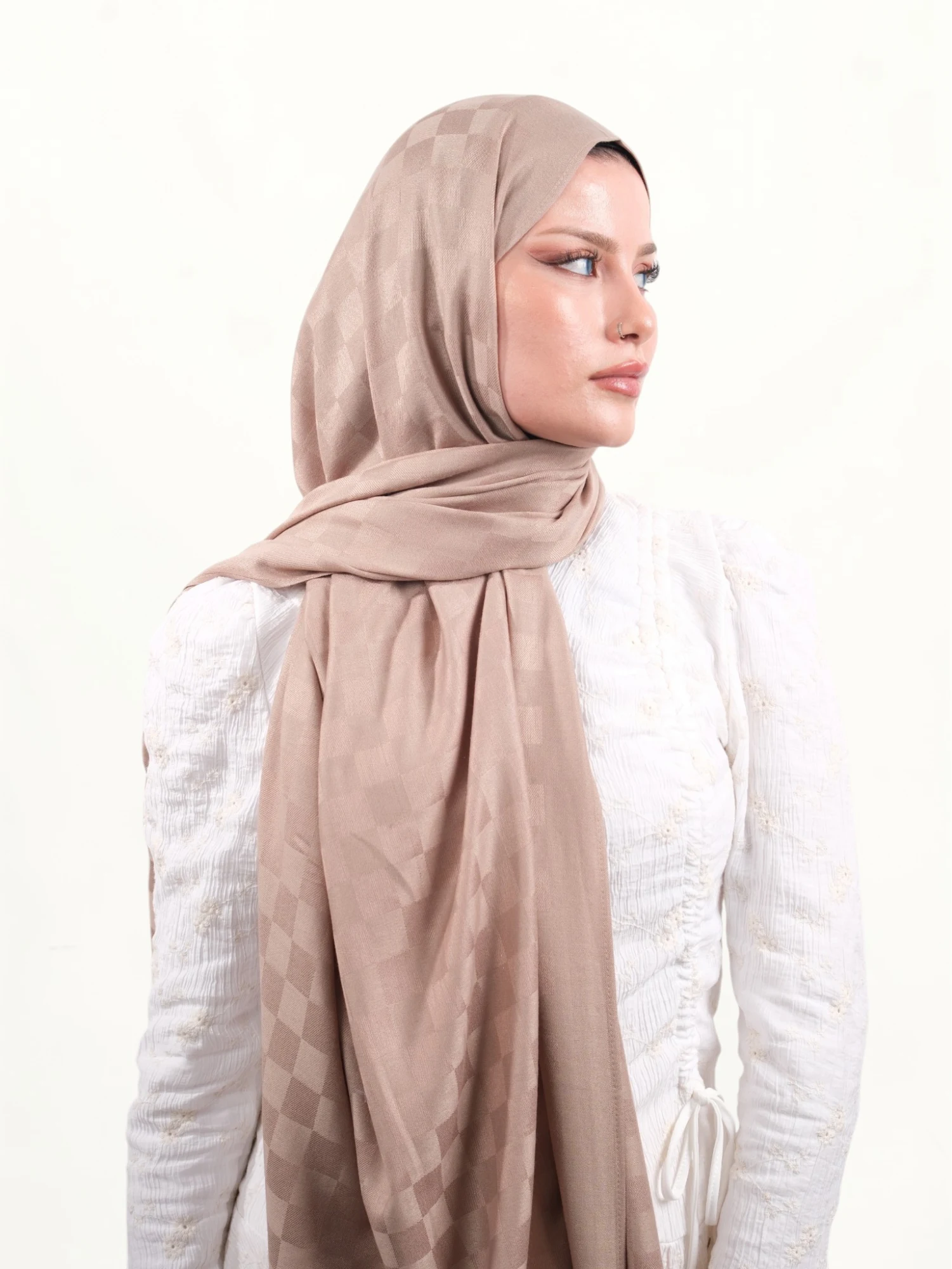 Armine Viskon Şal Latte-01
