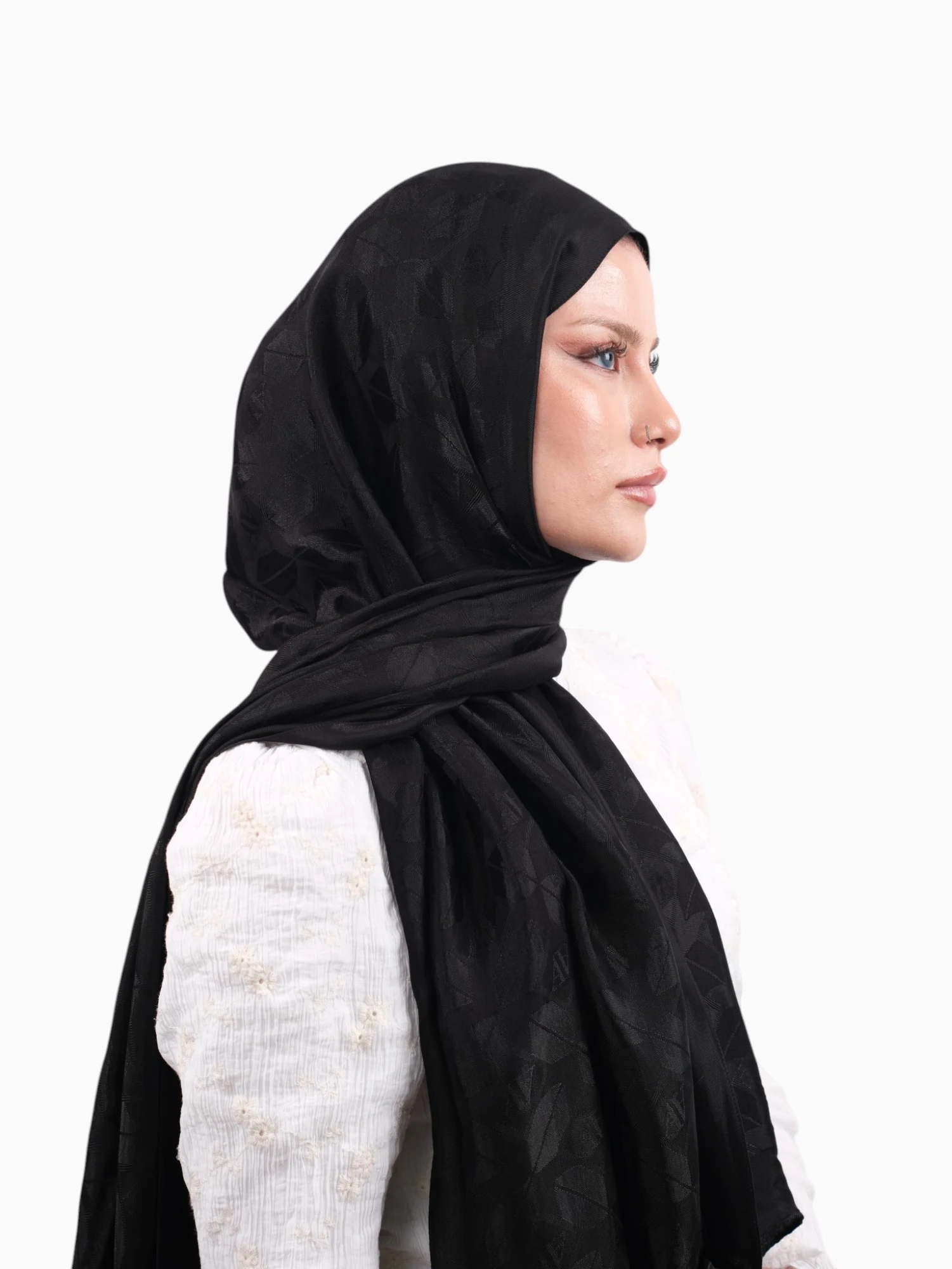 Armine Visse Şal Siyah-01