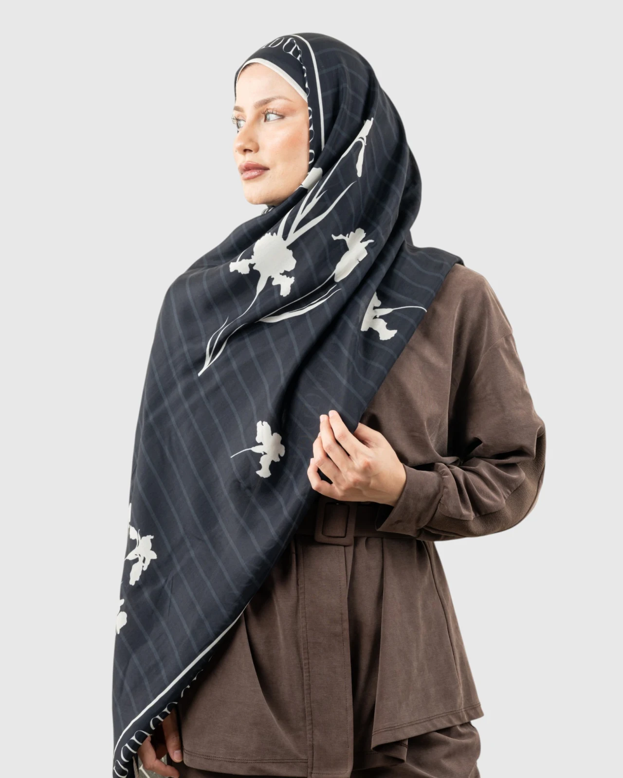 Carell Monogram Lüx Floş Şal Siyah