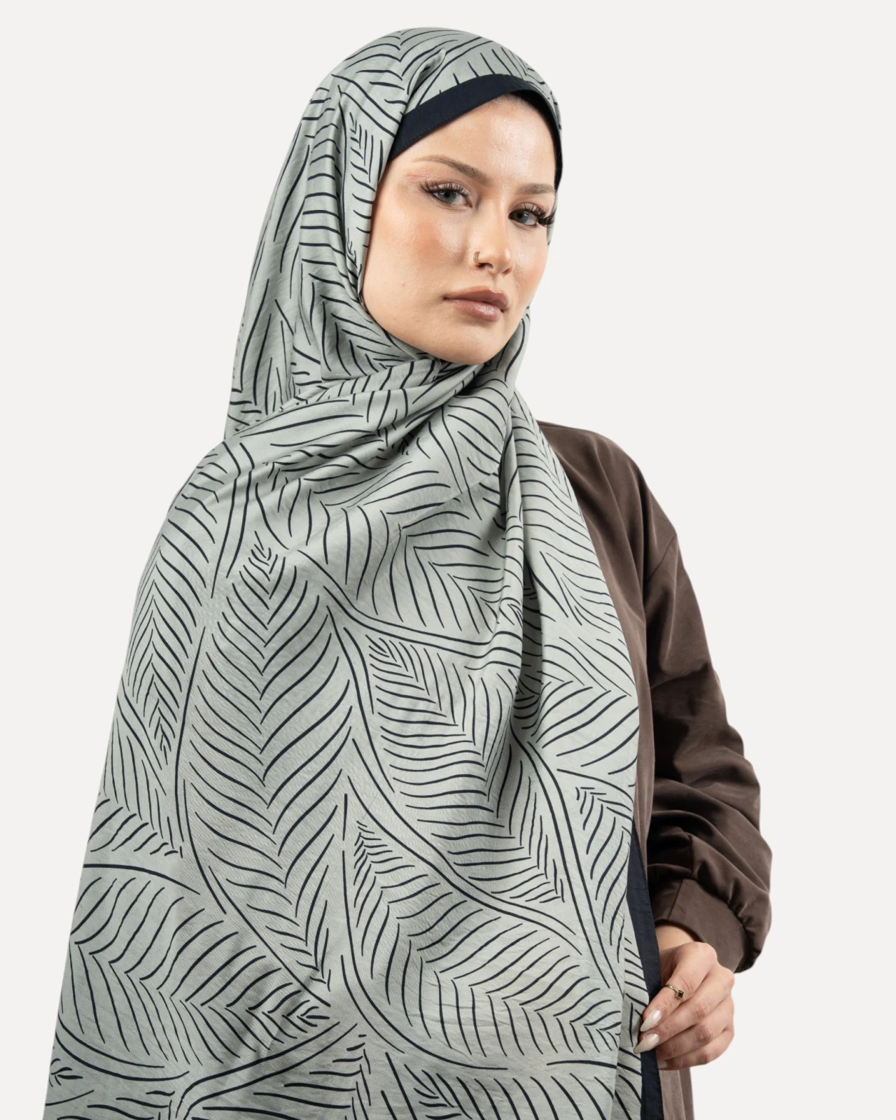 Sisley Verona L Şal Gri Siyah 02