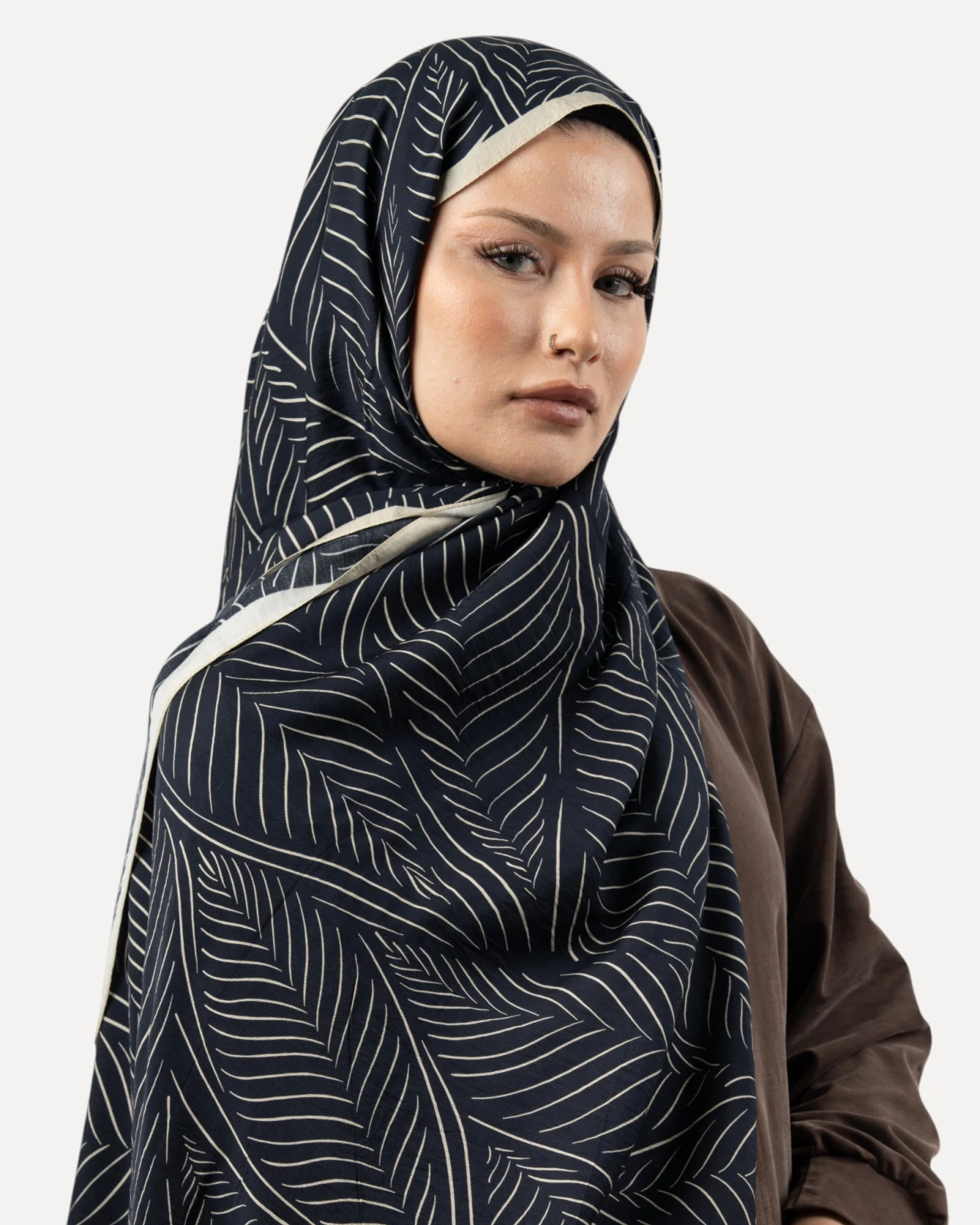 Sisley Verona Şal Siyah-02