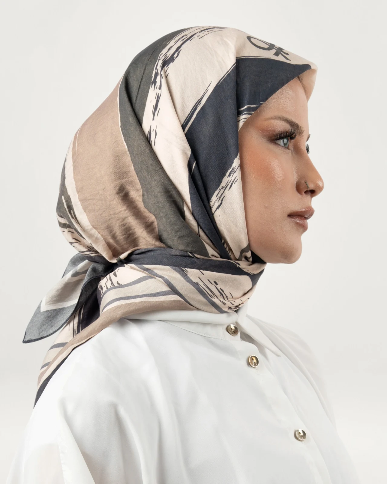 Benetton Siena Eşarp Füme