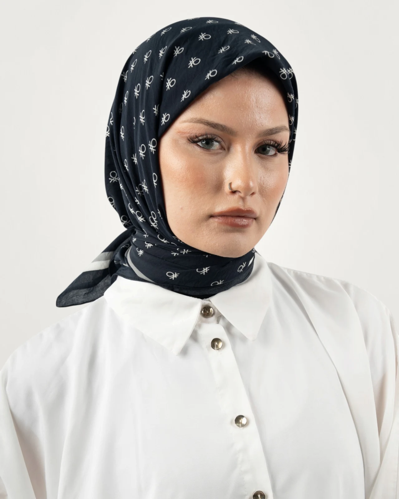 Benetton Siena Eşarp Byz-Siyah