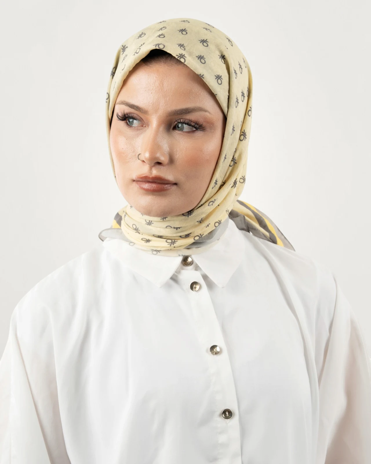 Benetton Siena Eşarp Gri-Sarı-01