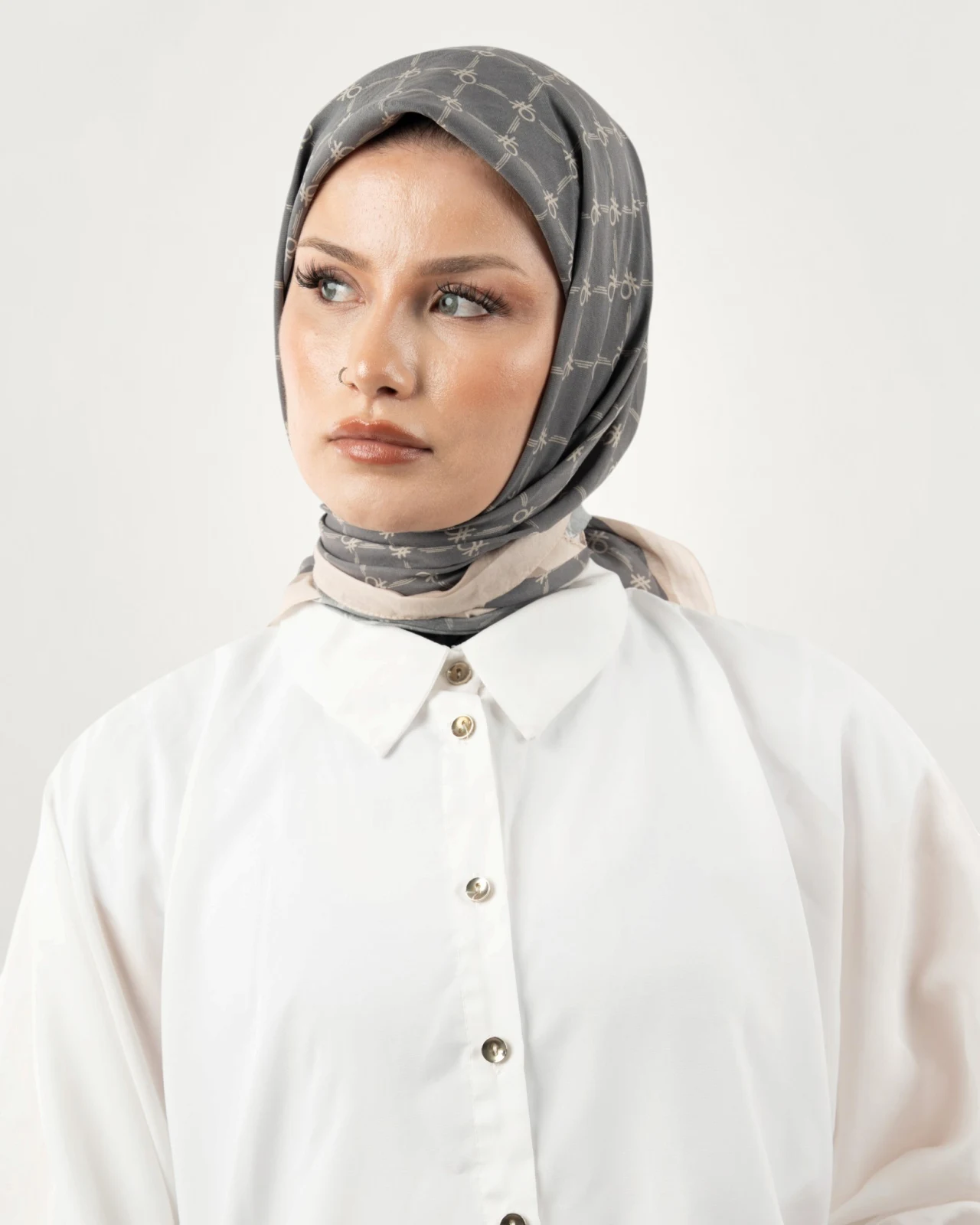 Benetton Siena Eşarp Füme-03