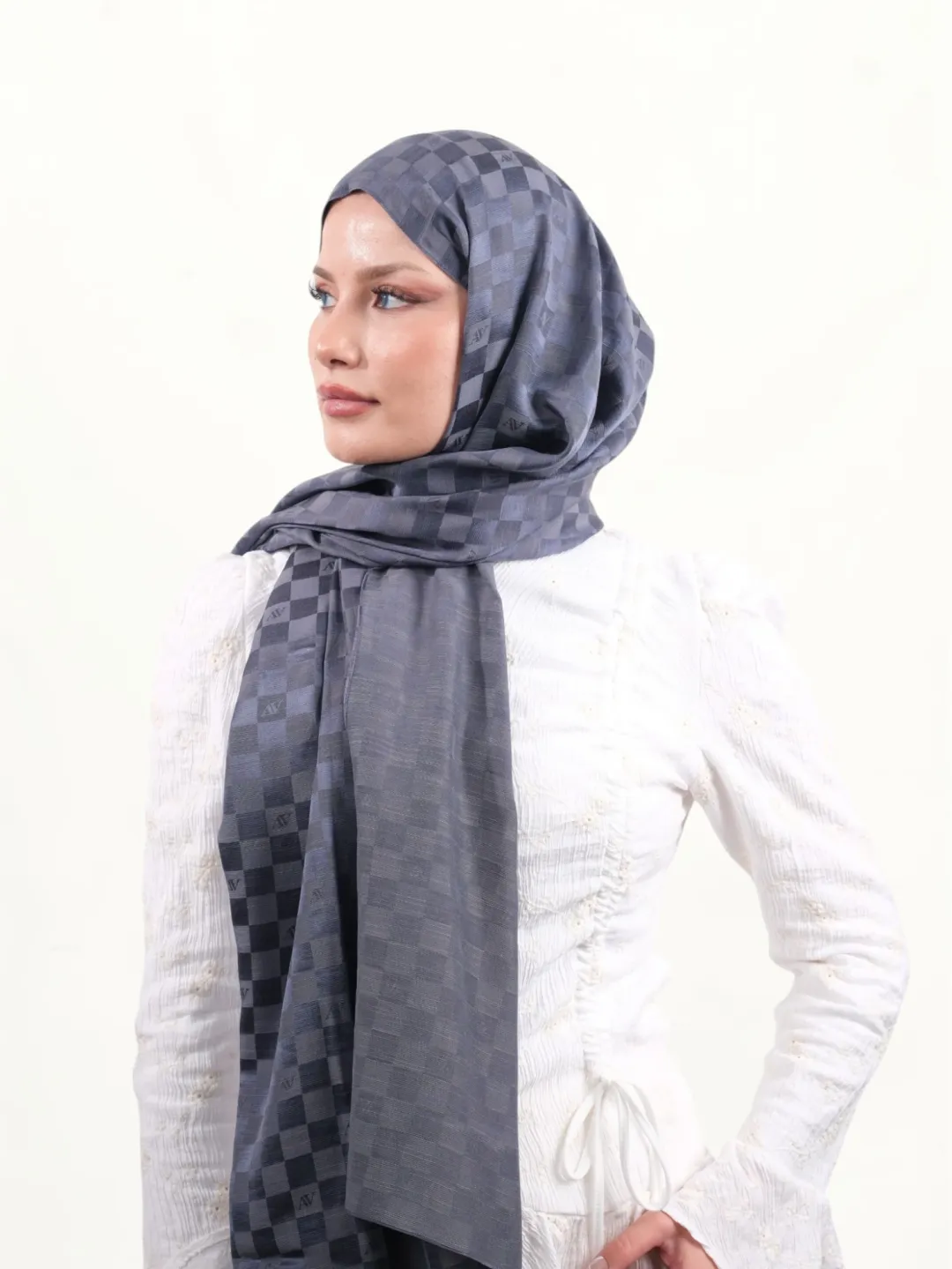 Armine Jakarlı İpek Pamuk Şal Füme