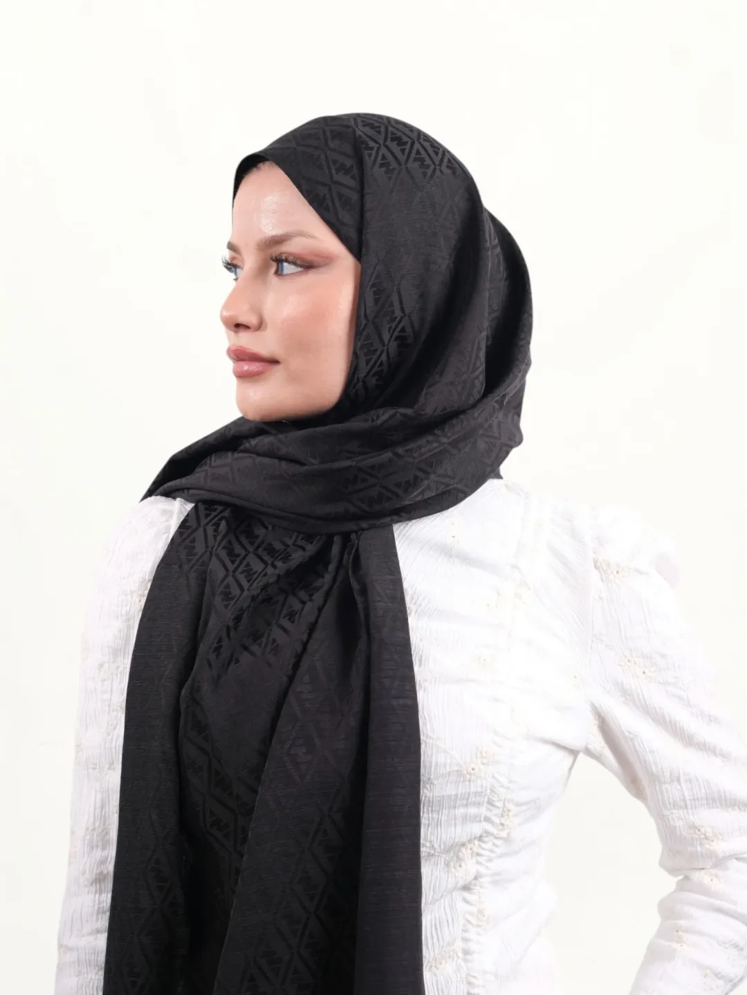 Armine Jakarlı İpek Pamuk Şal Siyah