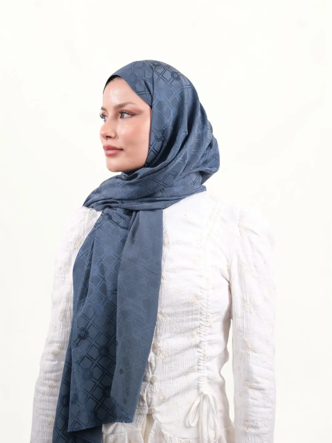 Armine Jakarlı İpek Pamuk Şal İndigo