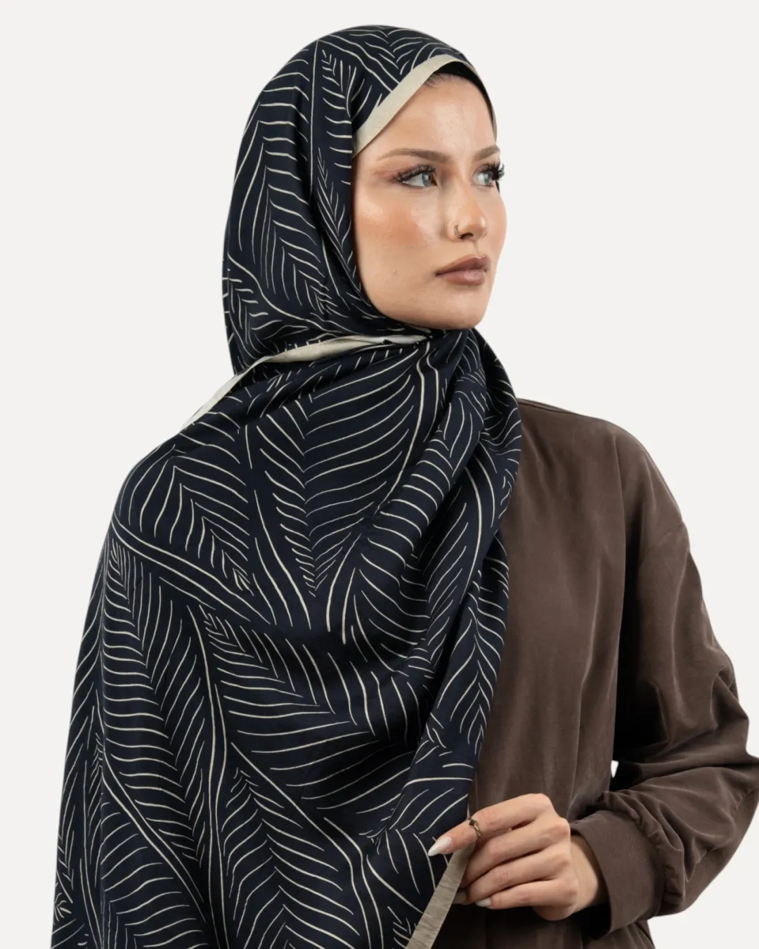 Sisley Verona Şal Siyah-02
