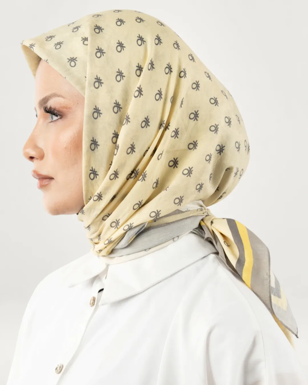 Benetton Siena Eşarp Gri-Sarı-01