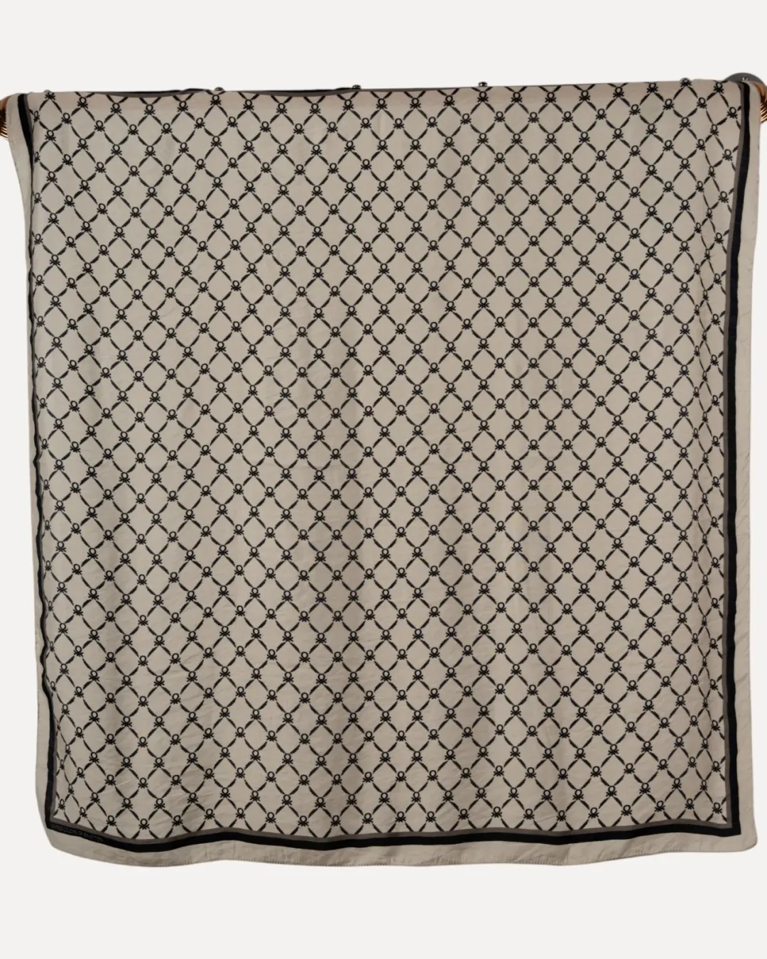 Benetton Siena Eşarp Taş-01