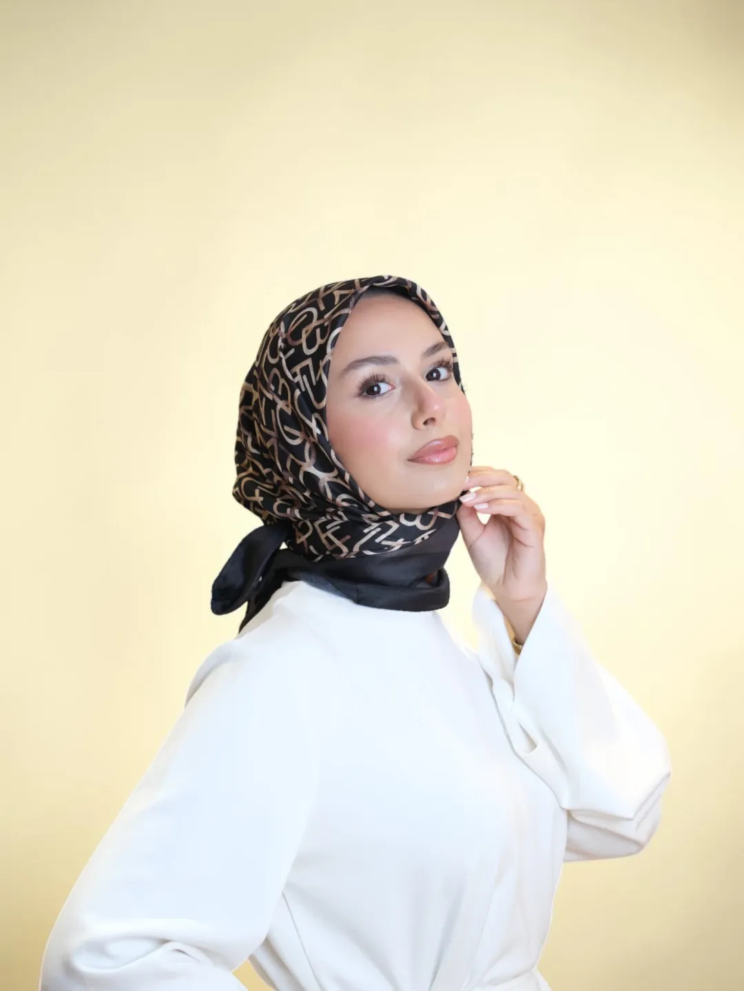 La Boutique Özel Seri Eşarp 5247