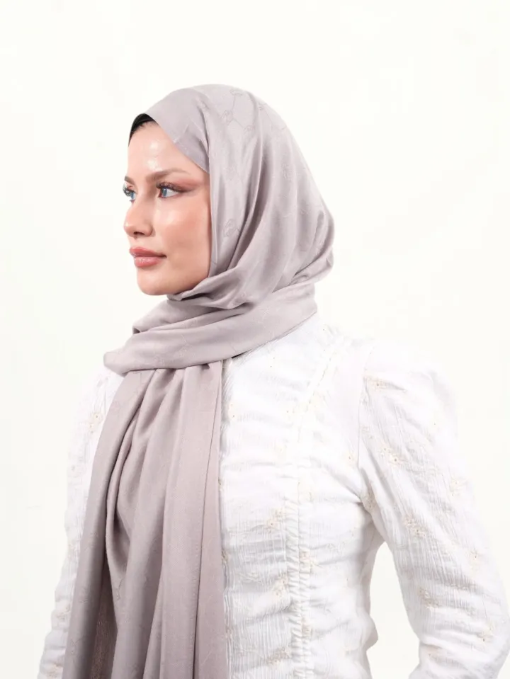 Armine Viskon Şal Taş