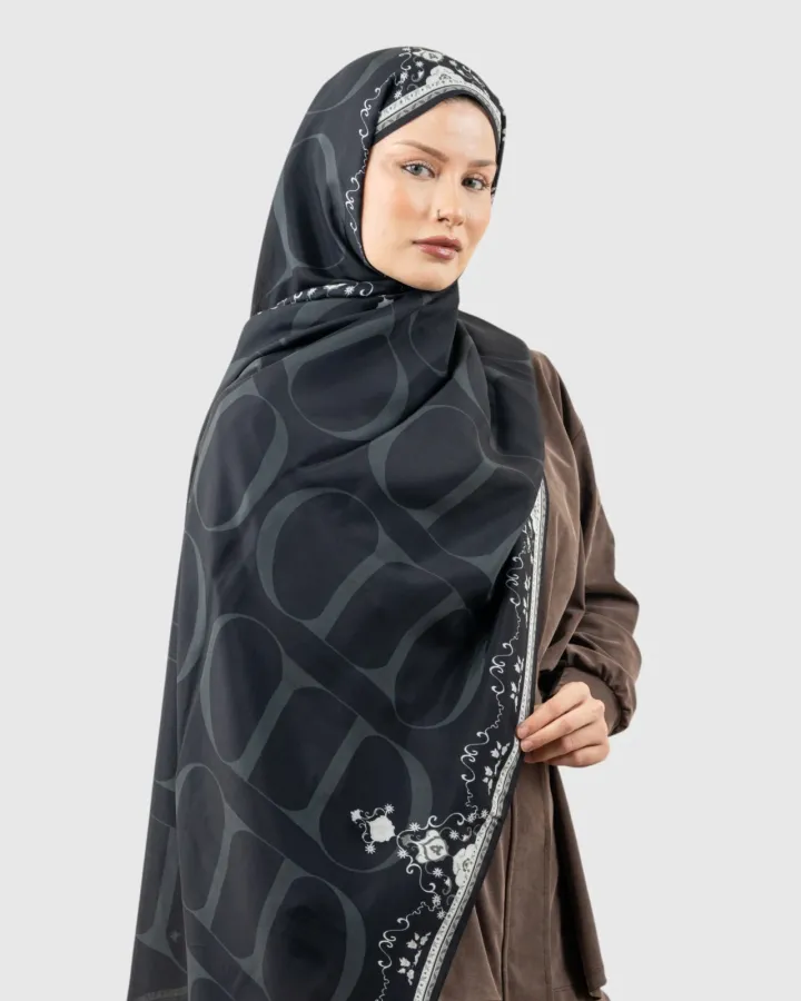 Carell Monogram Floş Şal Siyah Dsn