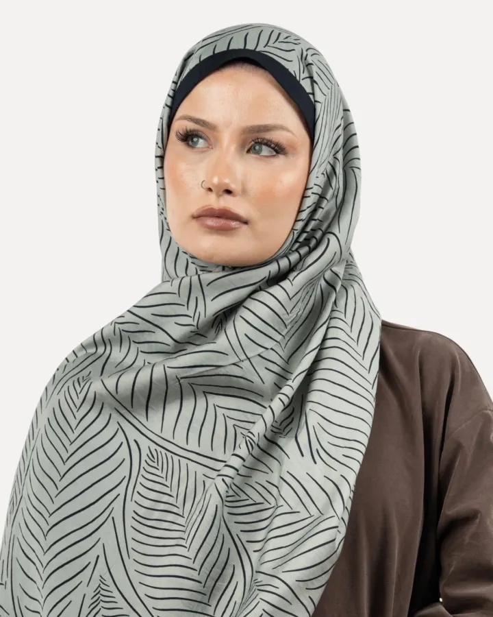 Sisley Verona L Şal Gri Siyah 02