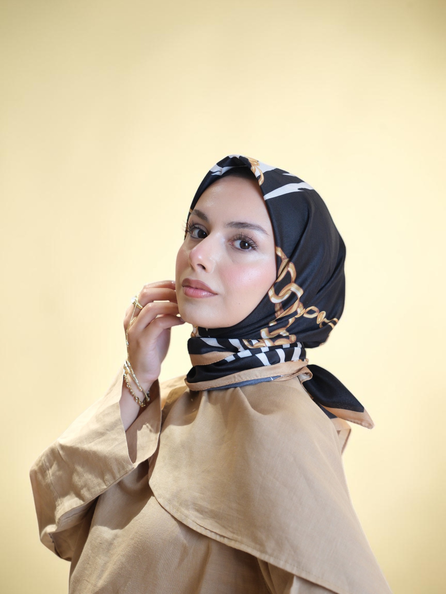 La Boutique Özel Seri Eşarp 4327