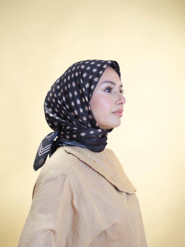 La Boutique Özel Seri Eşarp 7451