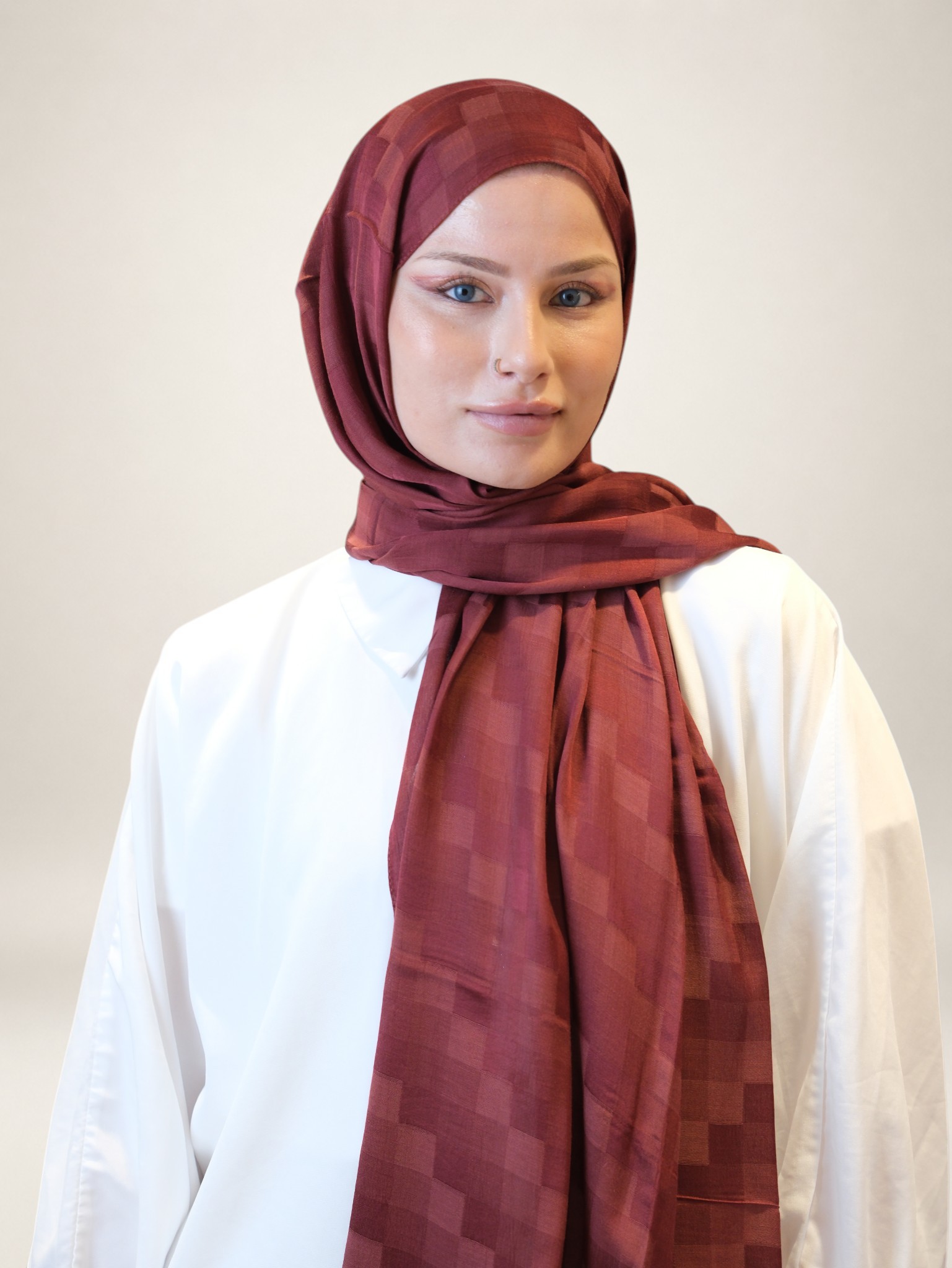 Fresh Scarfs Nori İpeksi Jakar Şal Kiraz - Görsel 2