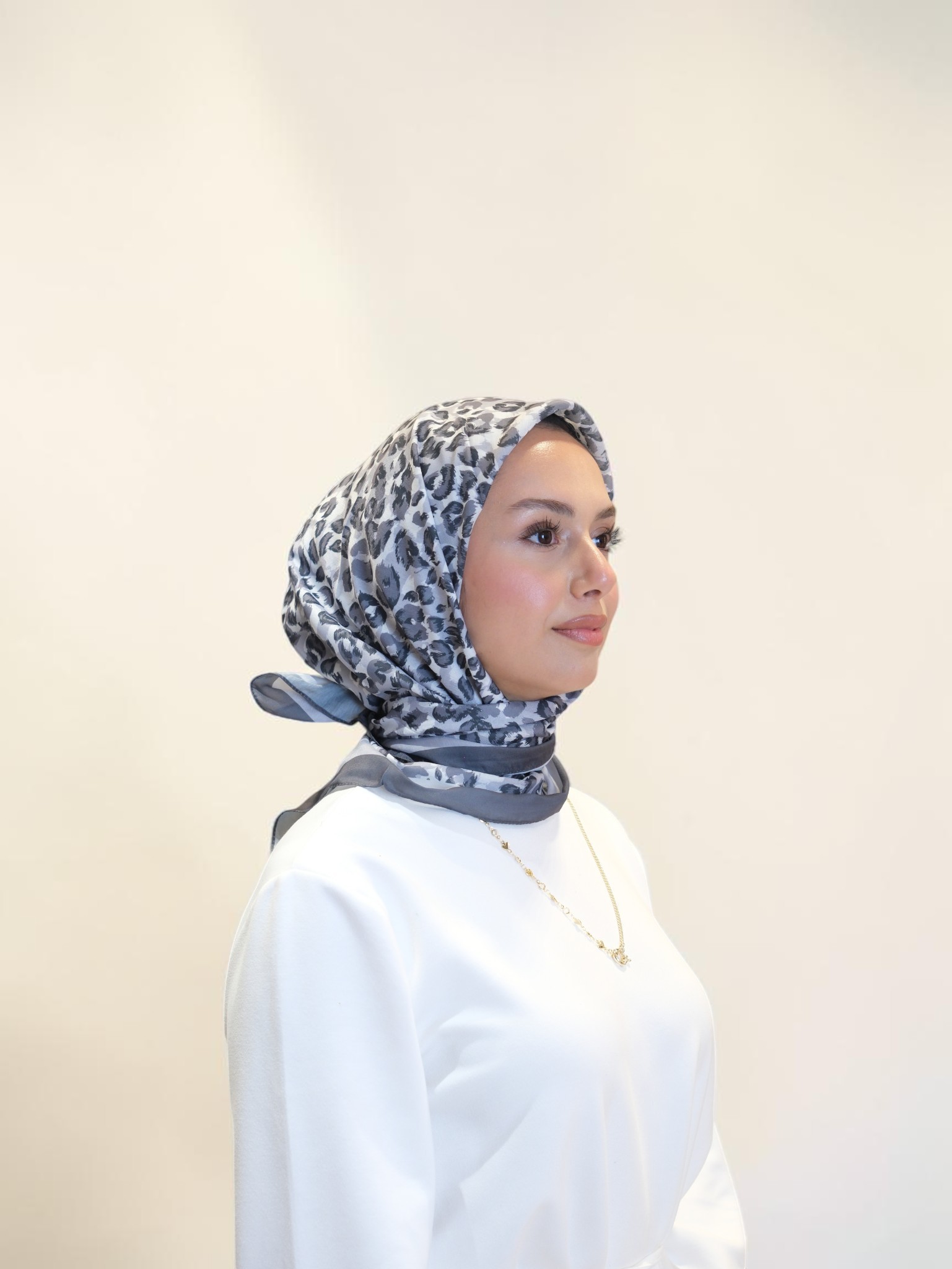 Belli Premium Soft Eşarp Gri - Görsel 2