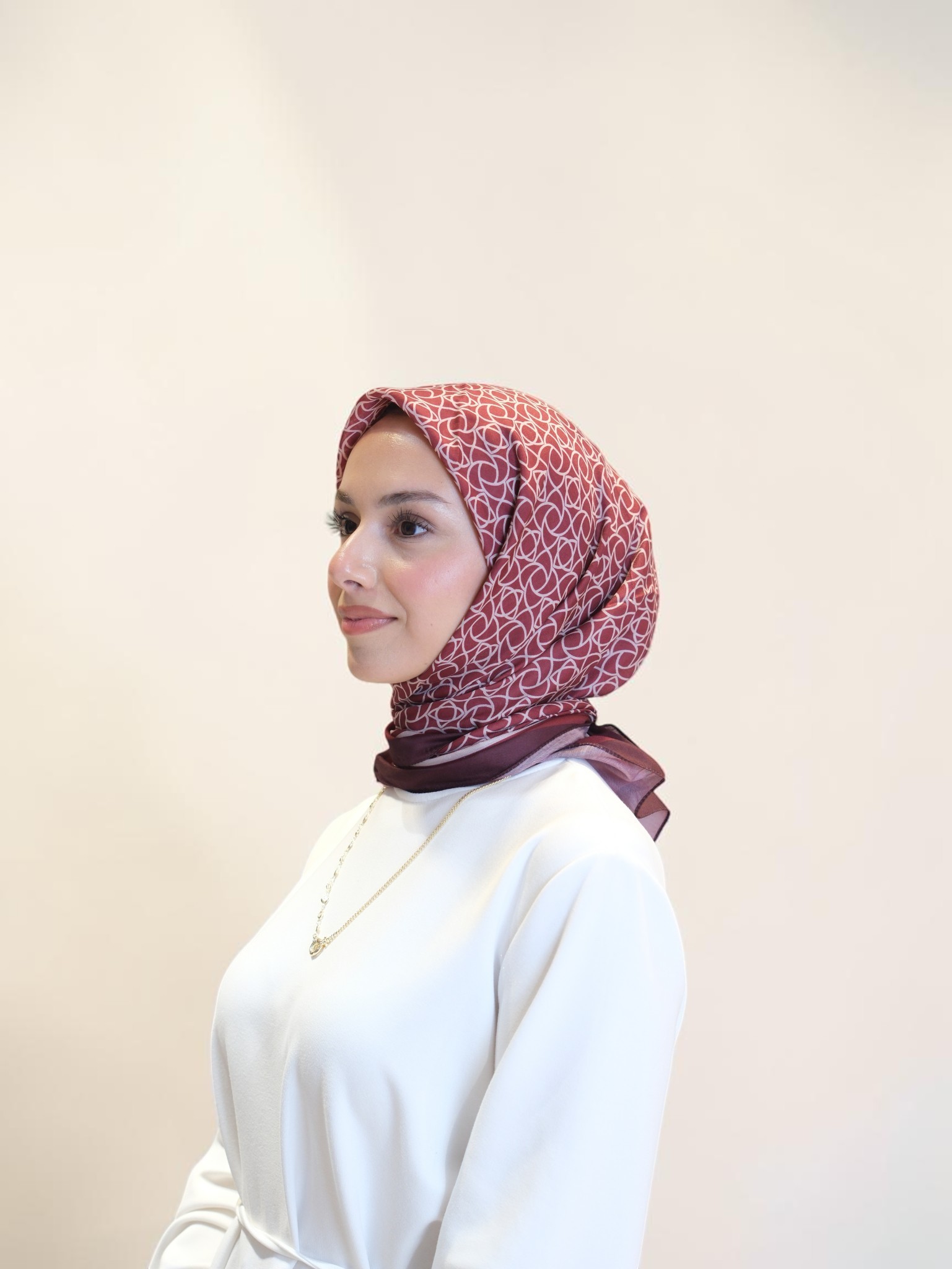Belli Premium Soft Eşarp Bordo Detay - Görsel 4