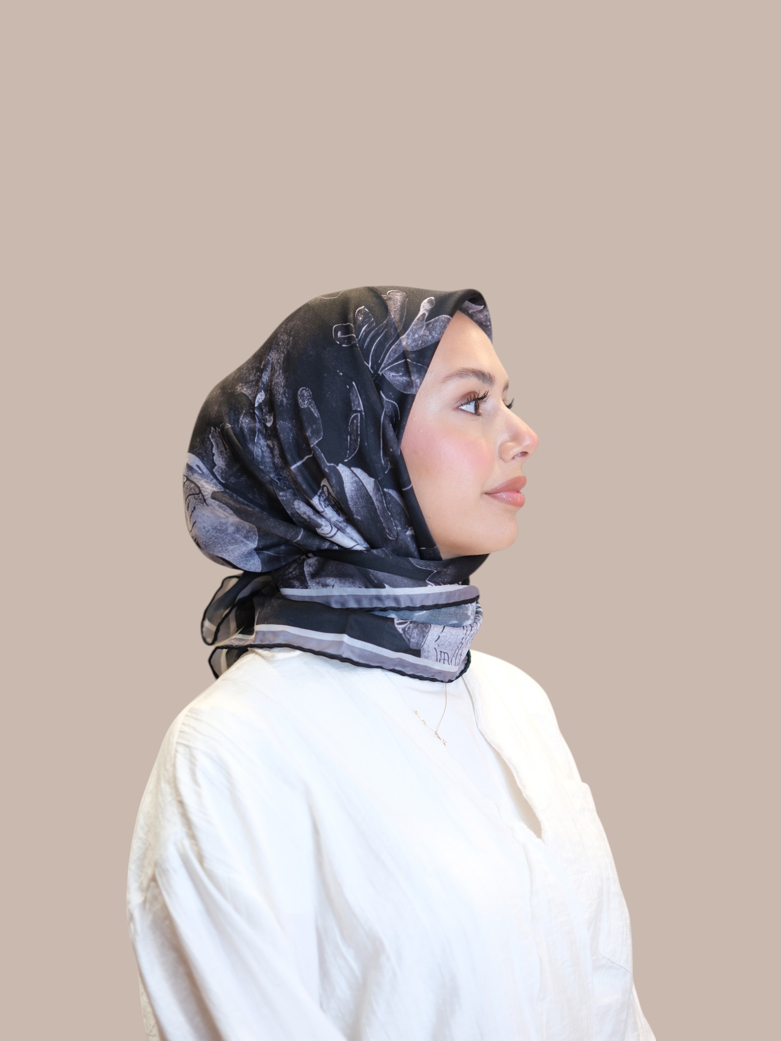 Shawl Secret Loi Silk 1863 - Görsel 2