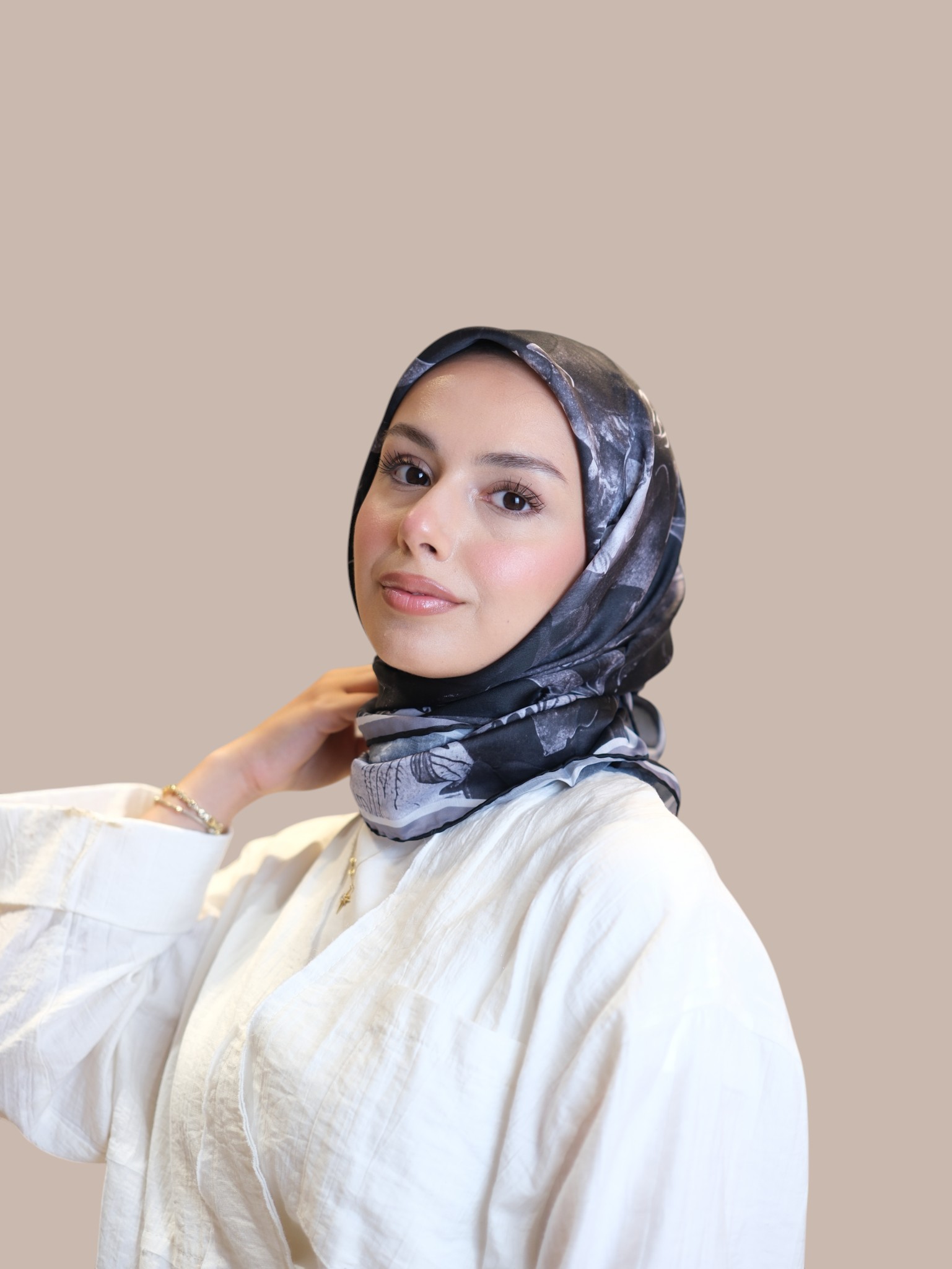 Shawl Secret Loi Silk 1863