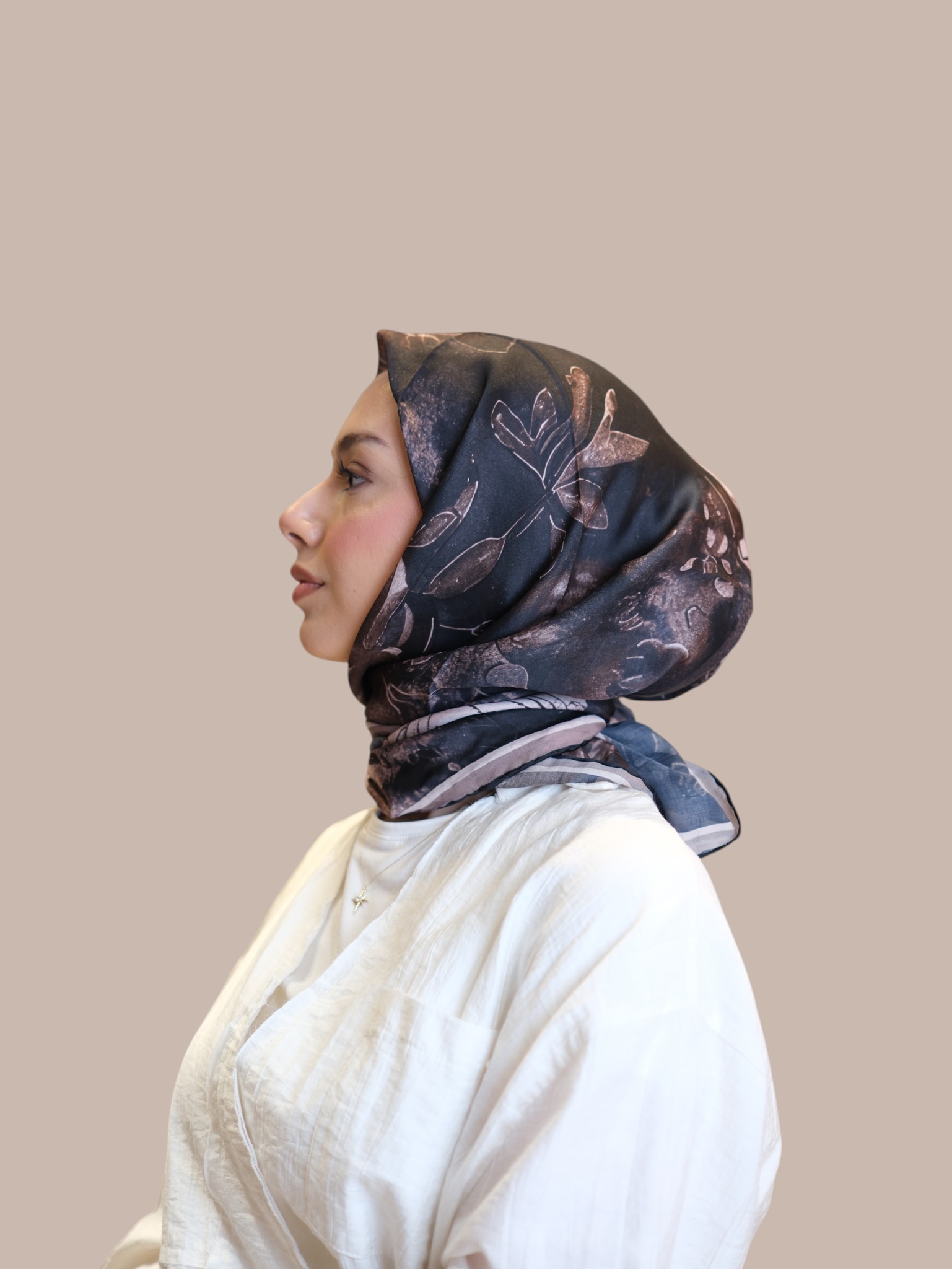 Shawl Secret Loi Silk Eşarp 4352 - Görsel 4