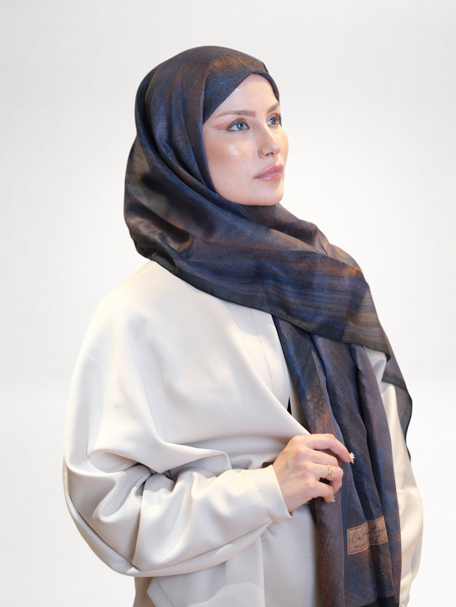 La Boutique Özel Seri Şal 41605 - Görsel 3