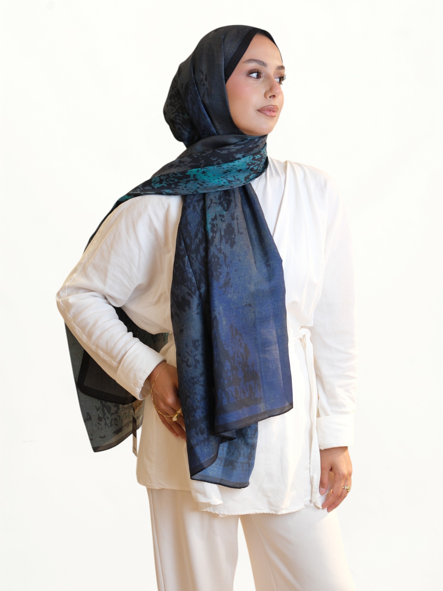 La Boutique Özel Seri Şal 10807 - Görsel 3