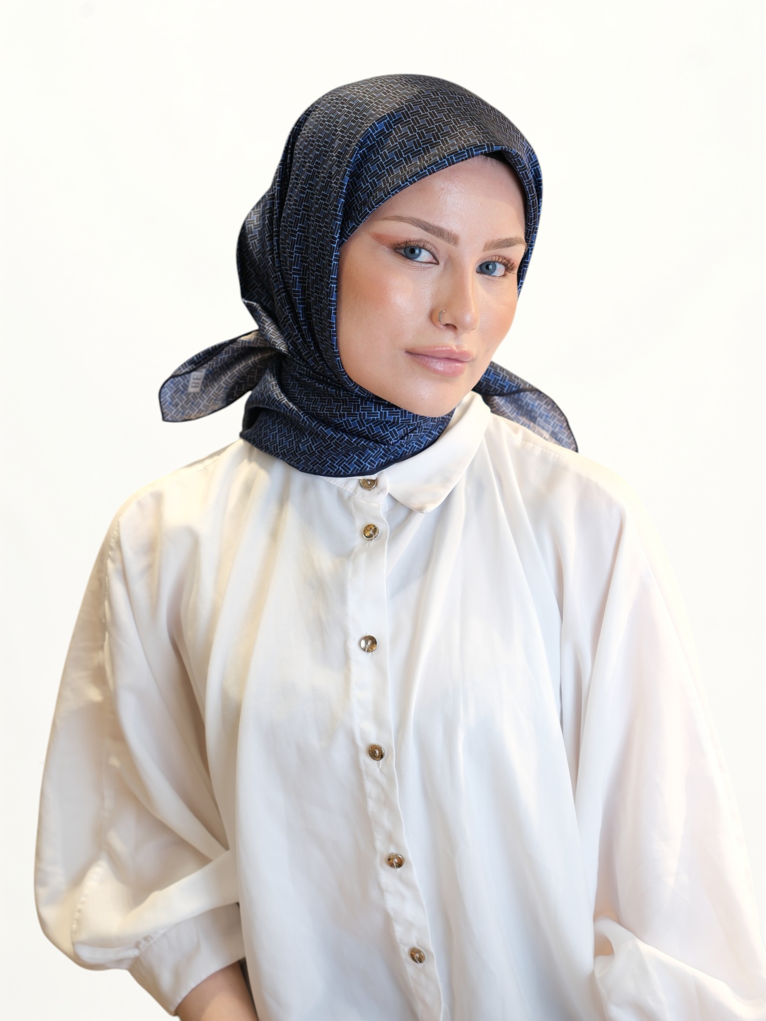Belli Saf Twill İpek Eşarp 524132