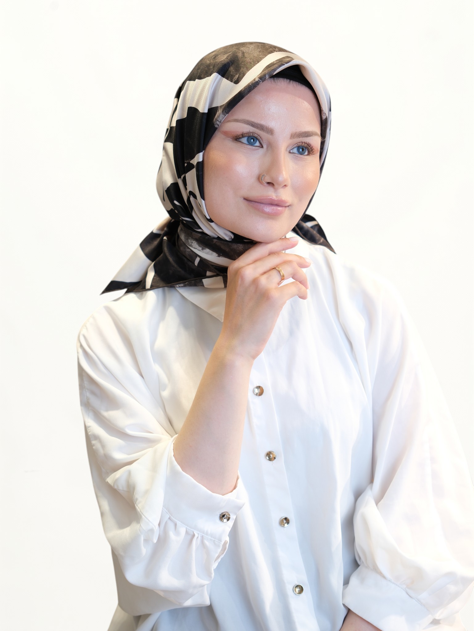 Sisley Twill İpek Eşarp 415012 - Görsel 4