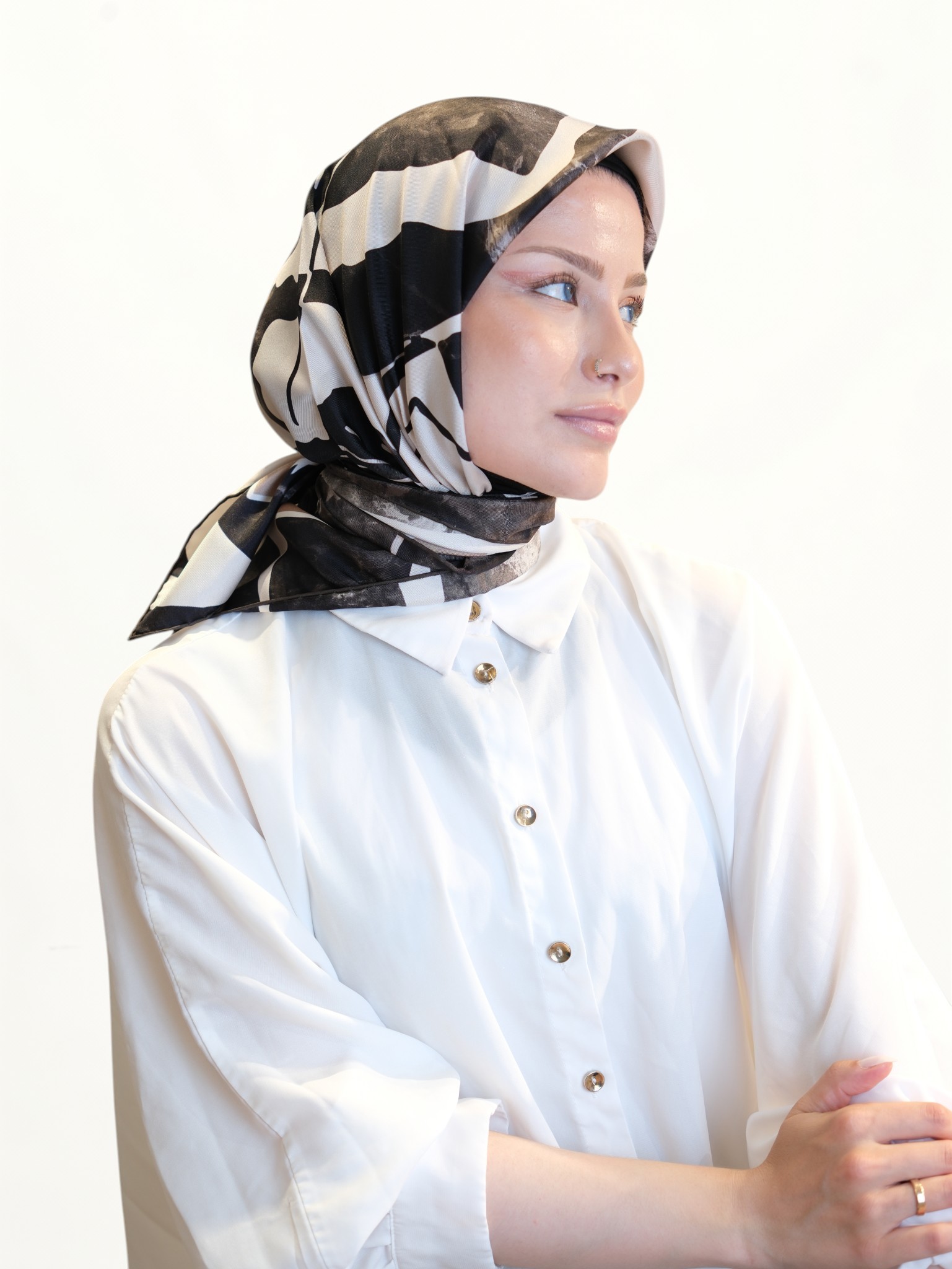 Sisley Twill İpek Eşarp 415012 - Görsel 6