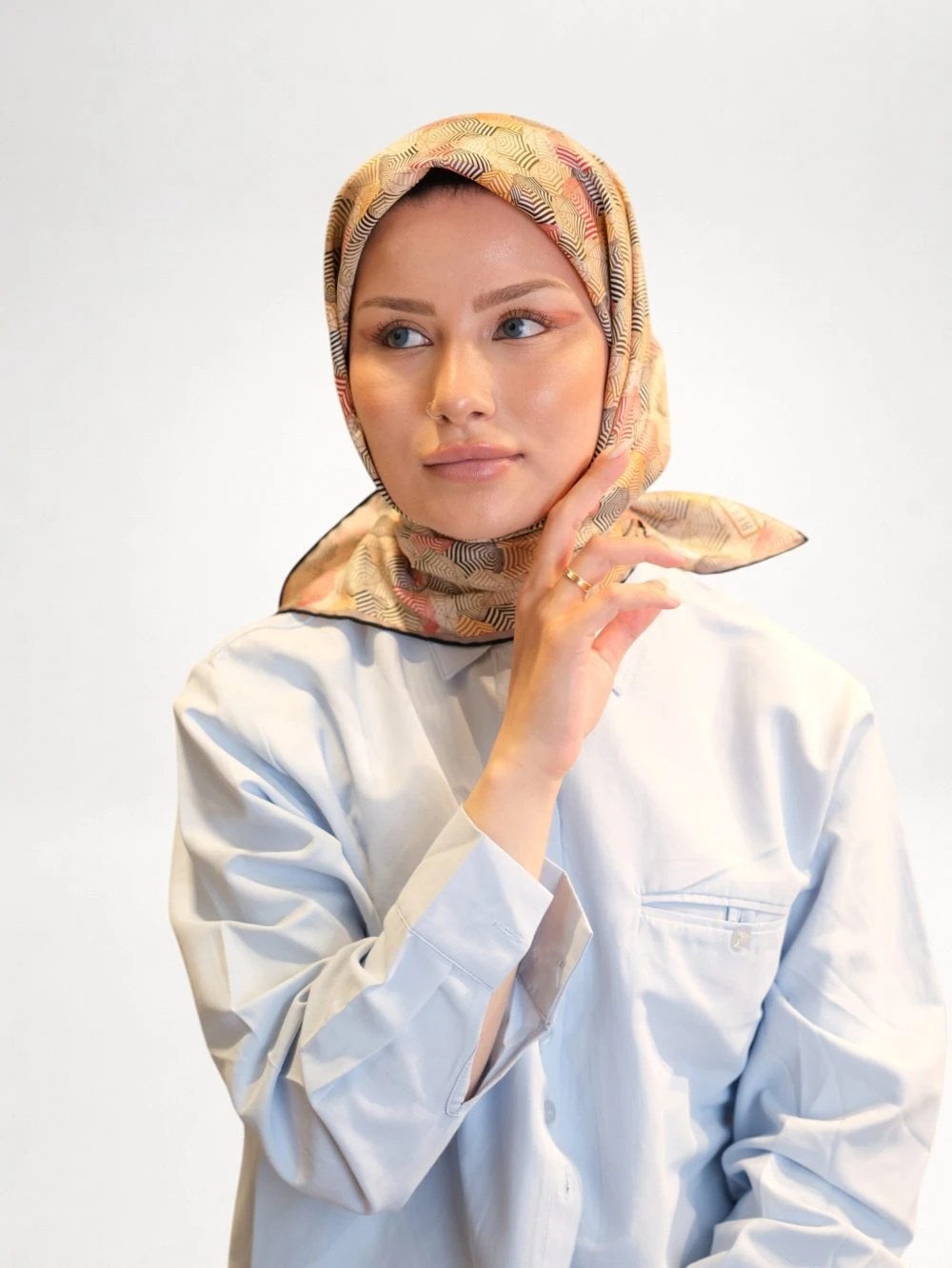 Belli Saf Twill İpek Eşarp Gold - Görsel 4