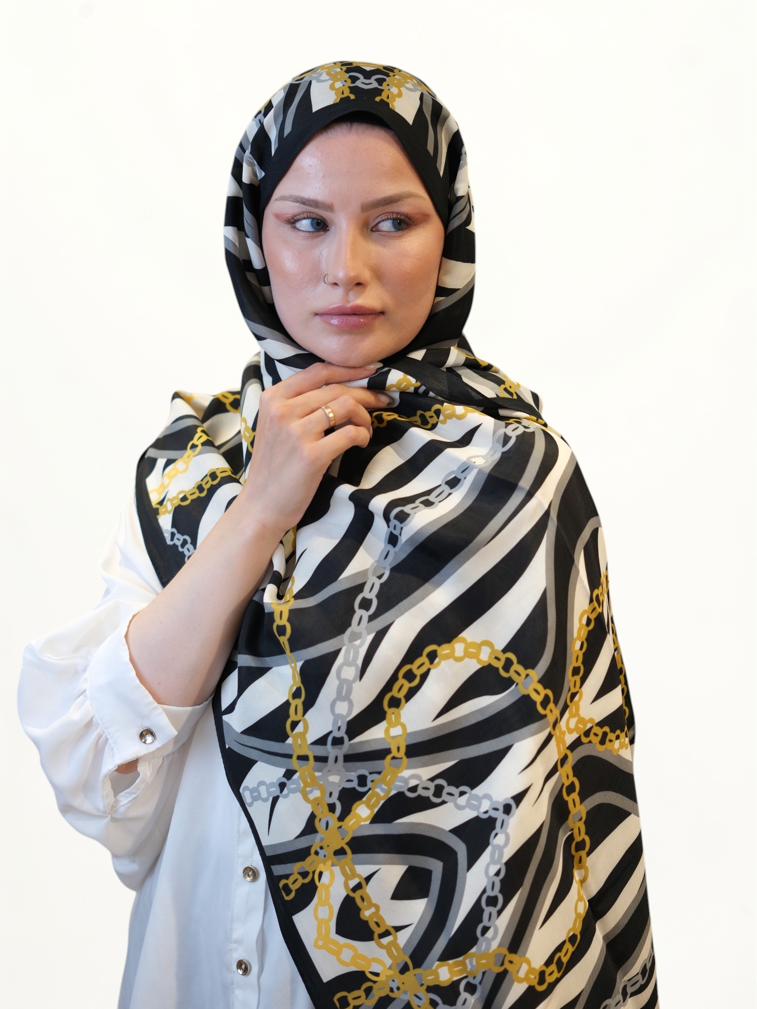 Sisley Elisa Şal 419621 - Görsel 3