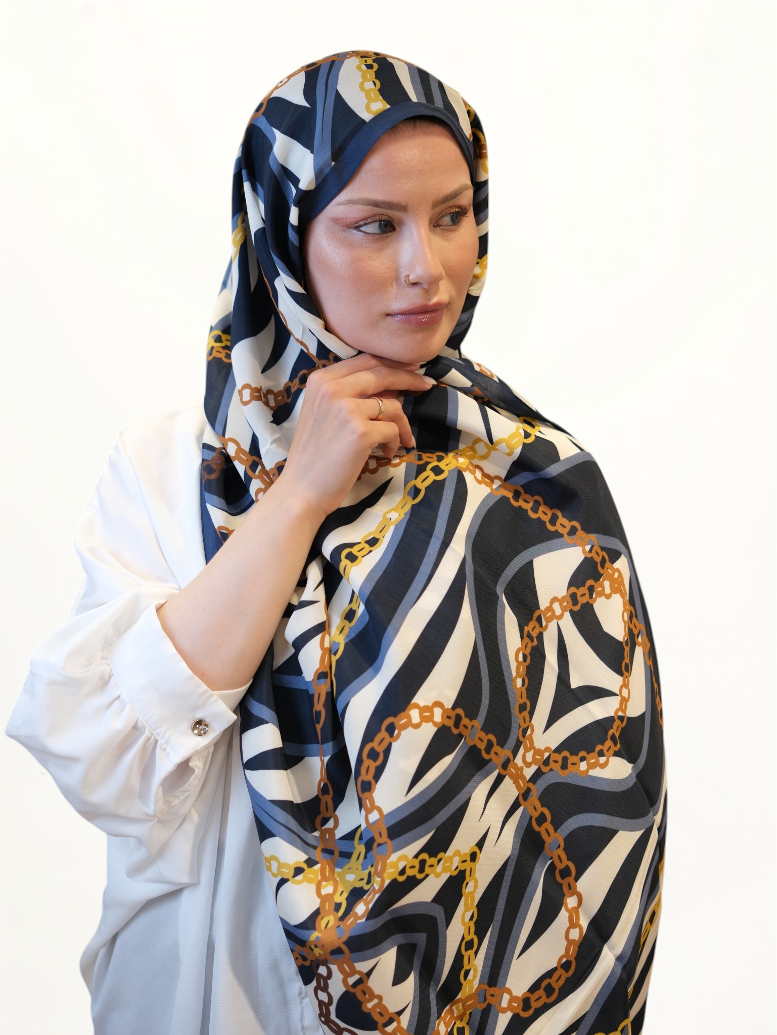 Sisley Elisa Şal 417452 - Görsel 3