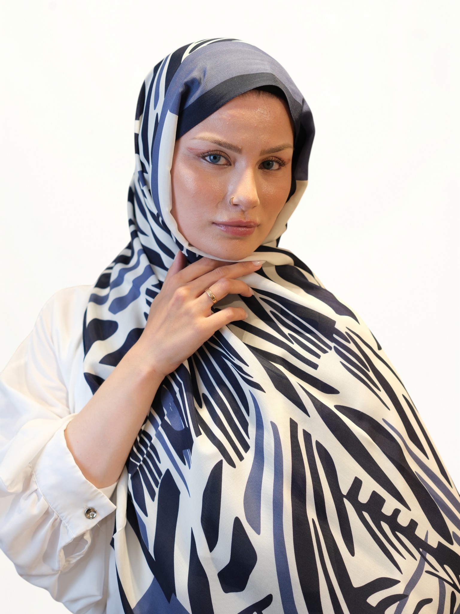 Sisley Elisa Şal 415236 - Görsel 5