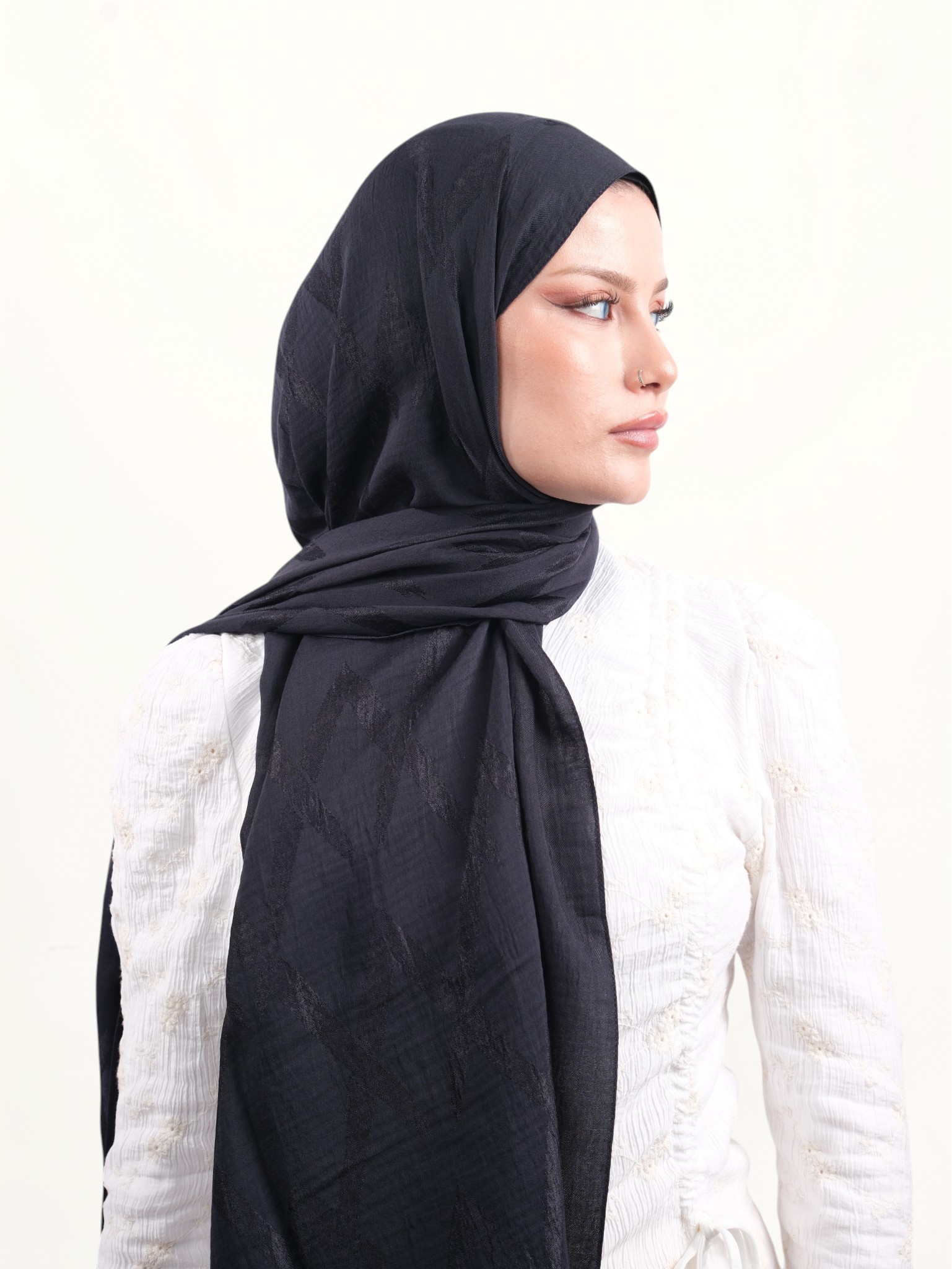 Armine Lyocell Şal Lacivert - Görsel 3