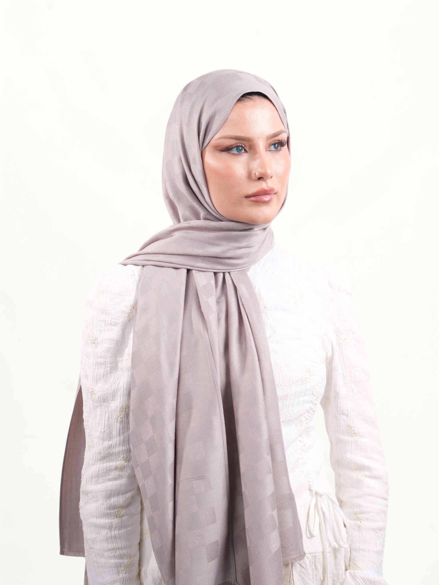 Armine Viskon Şal Gümüş Gri - Görsel 3